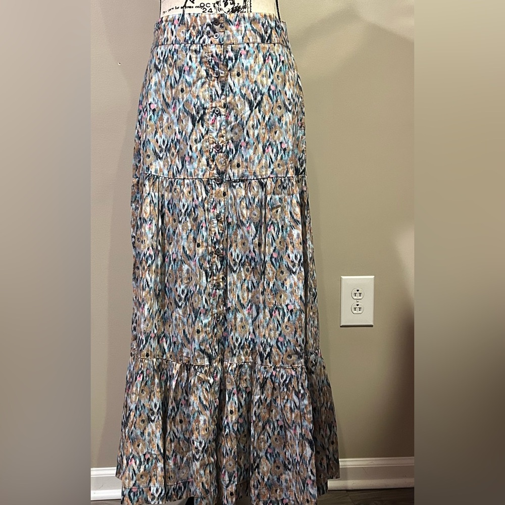 NIC + ZOE Up Beat Woven Ikat Print High Rise Button Front Tiered A-Line Skirt - Picture 8 of 12